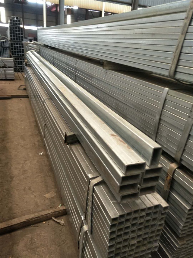 Q235B德州德州德州镀锌无缝方矩管 可切割加工热镀锌无缝矩形管